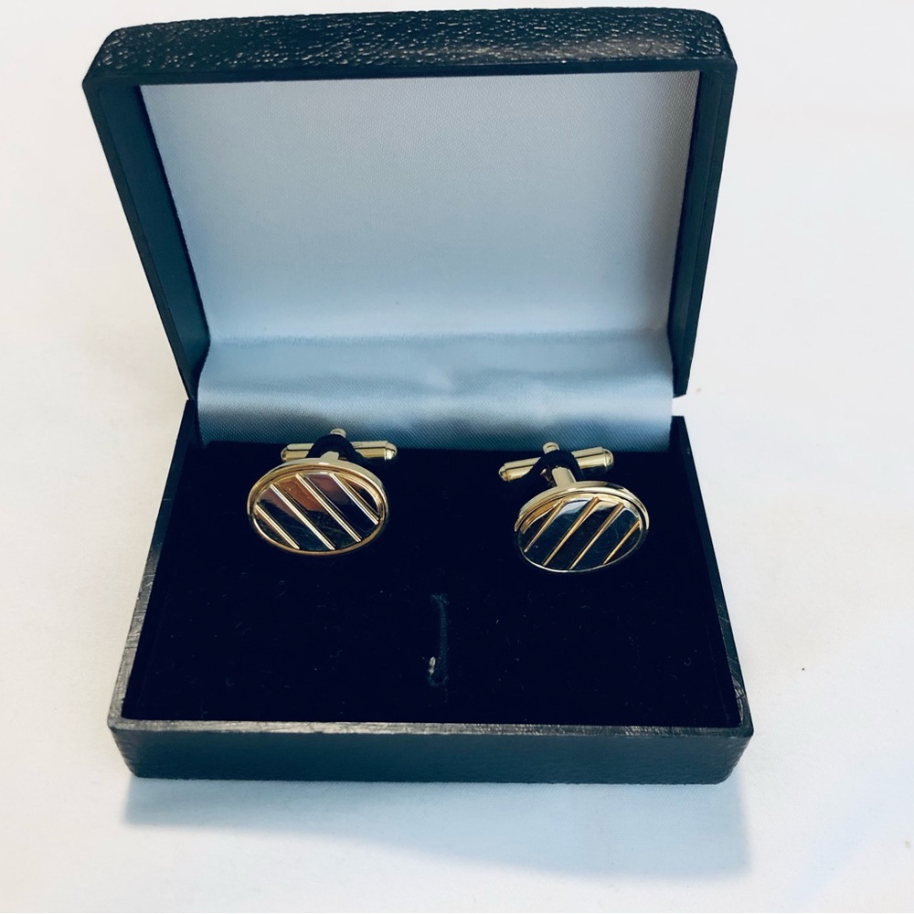 Cuff Links Silver Tone and Gold Tone